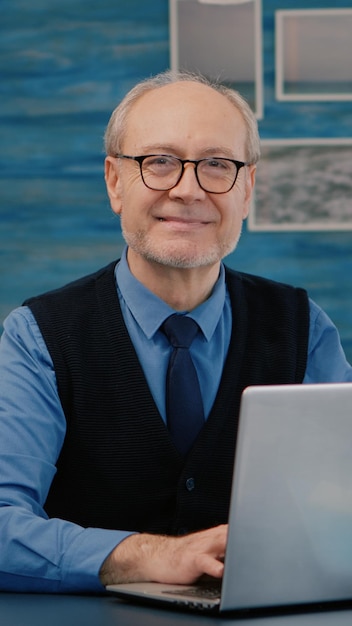 Portrait of Michael Schmidt, Digital Consultant